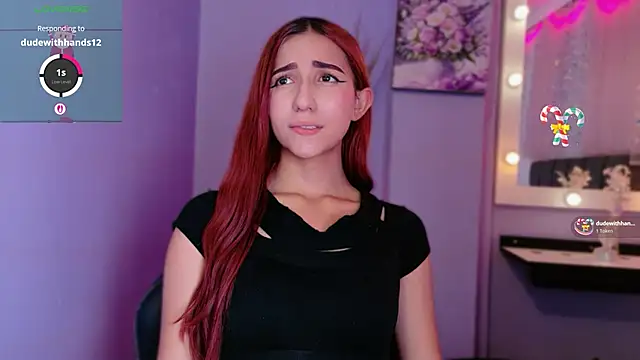 Snapshot of NataliaPrada_s chatting on 19, 12, 2025 NataliaPrada s online show from 19, 12, 2025