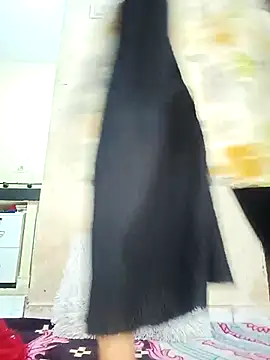 Snapshot of ranisanthutelugu chatting on 18, 9, 2025 ranisanthutelugu online show from 18, 9, 2025