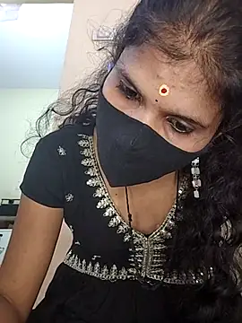 Snapshot of ranisanthutelugu chatting on 22, 9, 2025 ranisanthutelugu online show from 22, 9, 2025