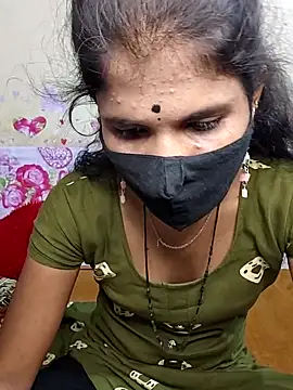 Snapshot of ranisanthutelugu chatting on 11, 10, 2025 ranisanthutelugu online show from 11, 10, 2025