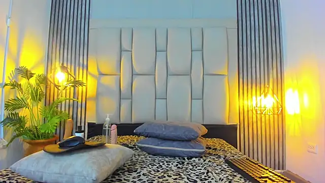 bryonycutee online show from 22, 11, 2025