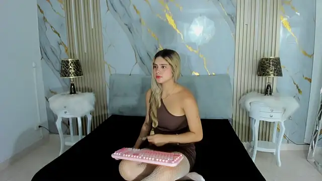 sharon greey online show from 22, 9, 2025