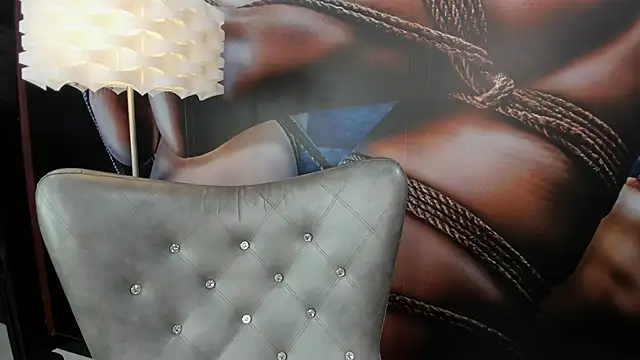 miss   taylor online show from 15, 11, 2025