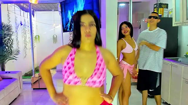 stangirls  online show from 30, 5, 2026