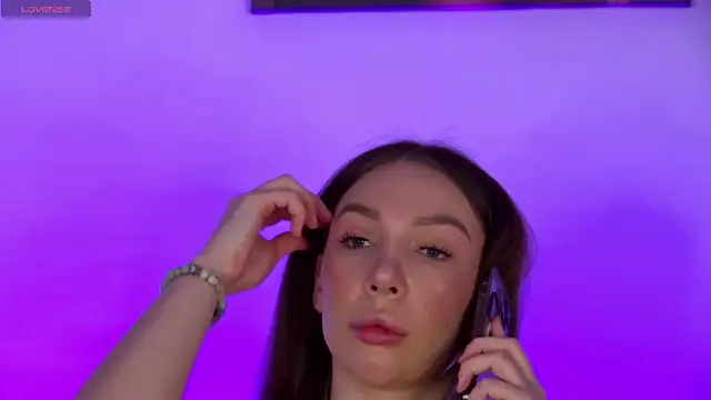 Snapshot of AlysonHuxley_ chatting on 9, 11, 2025 AlysonHuxley online show from 9, 11, 2025