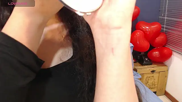 Snapshot of KendraaSimons chatting on 3, 3, 2026 KendraaSimons online show from 3, 3, 2026