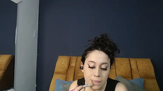KendraaSimons online show from 19, 5, 2026