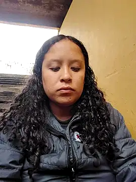 Snapshot of You-sexy-starr chatting on 16, 11, 2025 You-sexy-starr online show from 16, 11, 2025