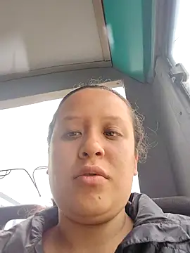 Snapshot of You-sexy-starr chatting on 17, 11, 2025 You-sexy-starr online show from 17, 11, 2025