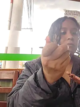 Snapshot of You-sexy-starr chatting on 20, 11, 2025 You-sexy-starr online show from 20, 11, 2025