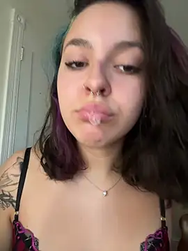 babykalirose online show from 28, 5, 2026