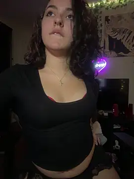 Snapshot of babykalirose chatting on 4, 6, 2026 babykalirose online show from 4, 6, 2026