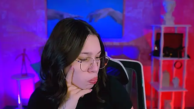 KimClarks  online show from 15, 11, 2025