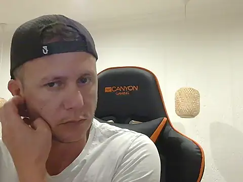 TroyDieselXXX online show from 30, 3, 2026