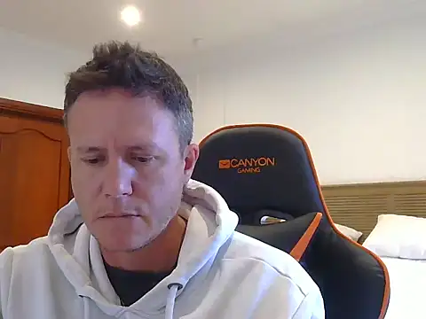 TroyDieselXXX online show from 18, 5, 2026