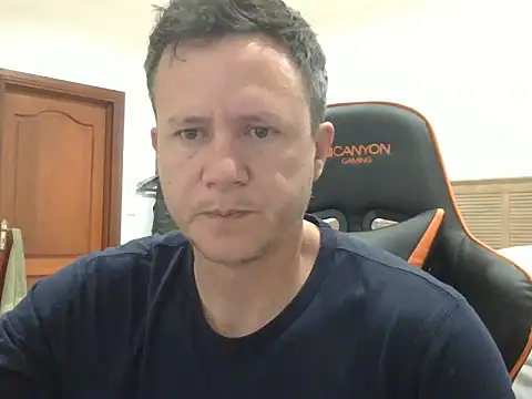 TroyDieselXXX online show from 25, 5, 2026