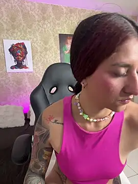 Scaarlettfox online show from 3, 10, 2025