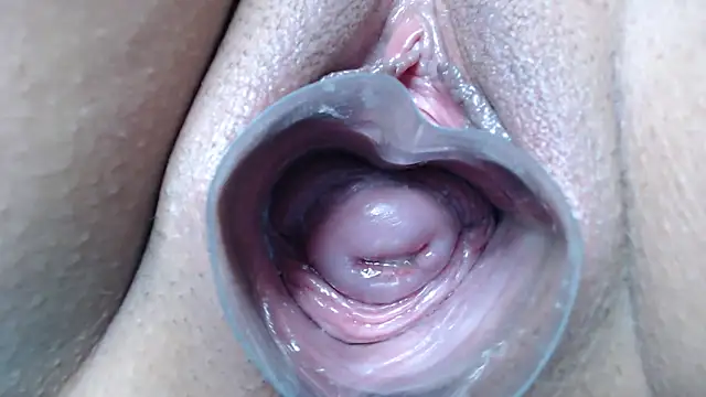 Snapshot of Princess_pussy01 chatting on 4, 4, 2026 Princess pussy01 online show from 4, 4, 2026