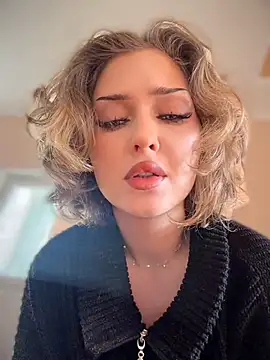 Snapshot of KellyKeler chatting on 11, 4, 2026 KellyKeler online show from 11, 4, 2026