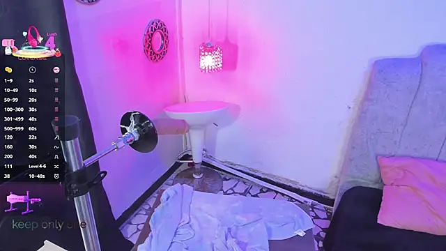 Snapshot of bigboobs_violeta chatting on 10, 1, 2026 bigboobs violeta online show from 10, 1, 2026