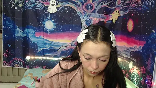 Snapshot of Zafira_Mayeers chatting on 24, 10, 2025 Zafira Mayeers online show from 24, 10, 2025