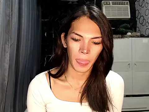 Snapshot of ladyhotcuming chatting on 5, 7, 2026 ladyhotcuming online show from 5, 7, 2026