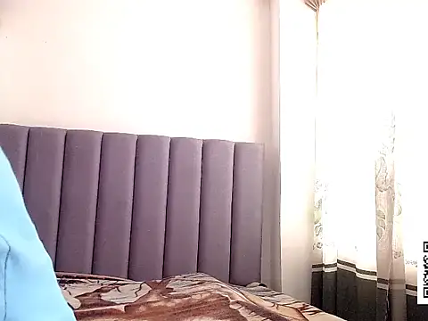 saara johnson496 online show from 13, 1, 2026