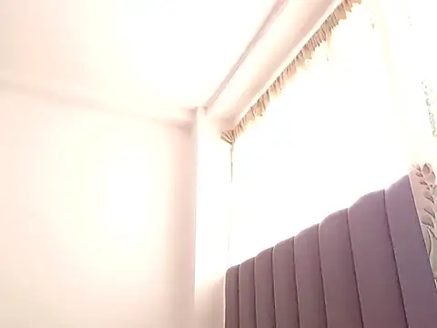 Snapshot of saara_johnson496 chatting on 25, 4, 2026 saara johnson496 online show from 25, 4, 2026