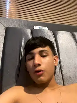 Snapshot of cody_fox10 chatting on 15, 9, 2025 cody fox10 online show from 15, 9, 2025