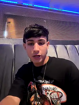 Snapshot of cody_fox10 chatting on 13, 11, 2025 cody fox10 online show from 13, 11, 2025