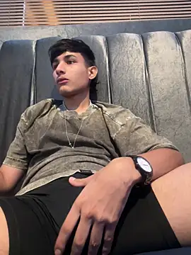 cody fox10 online show from 26, 11, 2025