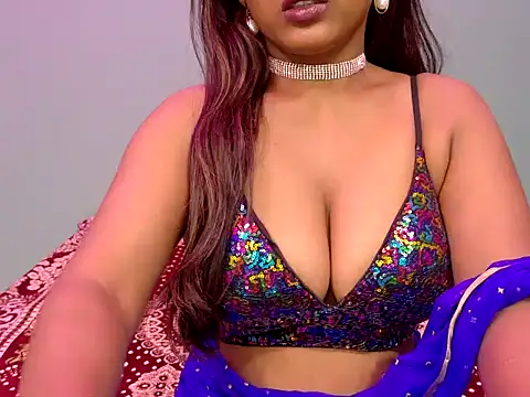 nylaahh-12 online show from 16, 10, 2025