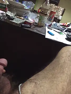 Snapshot of Luigi831 chatting on 14, 4, 2026 Luigi831 online show from 14, 4, 2026