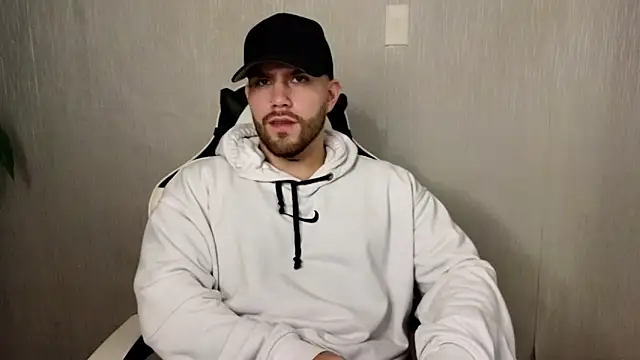 Snapshot of Ades_Lowe chatting on 18, 10, 2025 Ades Lowe online show from 18, 10, 2025