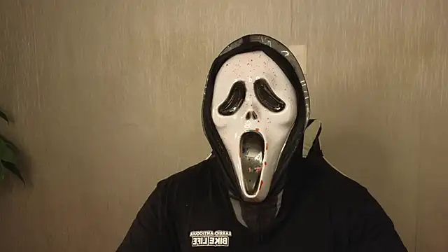 Snapshot of Ades_Lowe chatting on 31, 10, 2025 Ades Lowe online show from 31, 10, 2025