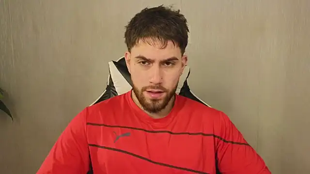 Snapshot of Ades_Lowe chatting on 5, 11, 2025 Ades Lowe online show from 5, 11, 2025