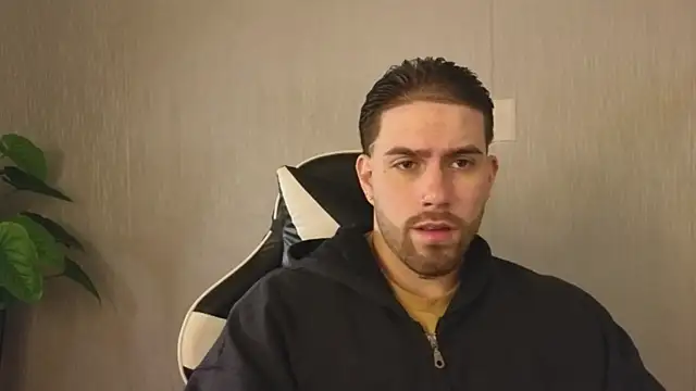 Snapshot of Ades_Lowe chatting on 15, 11, 2025 Ades Lowe online show from 15, 11, 2025