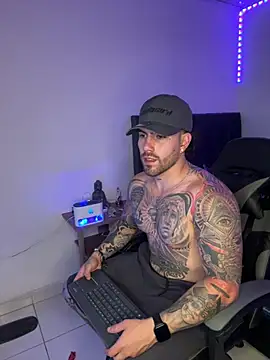 Snapshot of Ades_Lowe chatting on 13, 1, 2026 Ades Lowe online show from 13, 1, 2026