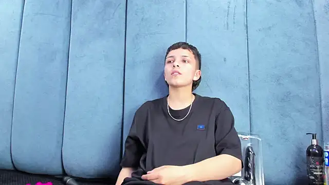 Megan Thompson  online show from 13, 2, 2026