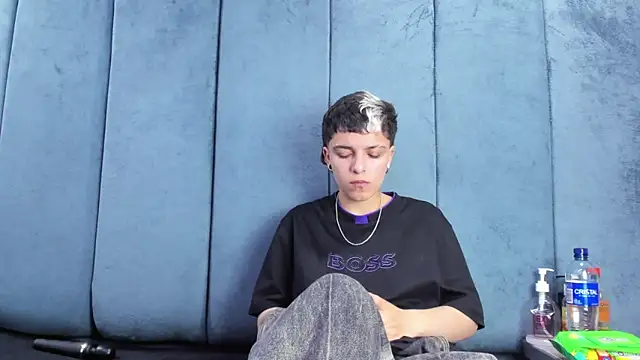 Megan Thompson  online show from 7, 5, 2026