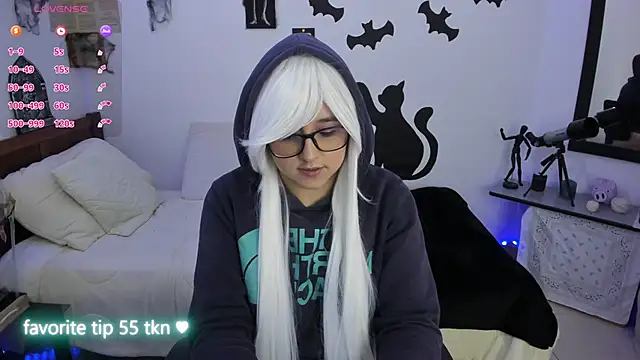 Snapshot of Cherry_blush_ chatting on 30, 10, 2025 Cherry blush online show from 30, 10, 2025