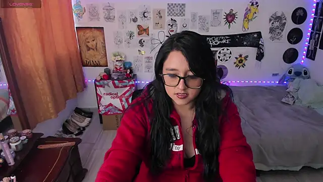 Snapshot of Cherry_blush_ chatting on 1, 4, 2026 Cherry blush online show from 1, 4, 2026