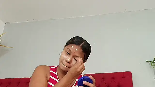 Snapshot of keyla_mejia chatting on 17, 6, 2026 keyla mejia online show from 17, 6, 2026