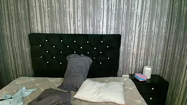 Alicee Moonn online show from 5, 5, 2026