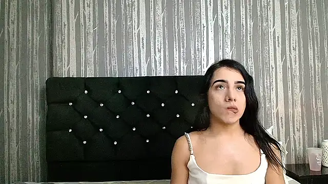 Alicee Moonn online show from 20, 5, 2026