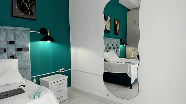 tamara lovv online show from 19, 12, 2025