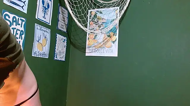 Roxiehood online show from 26, 9, 2025