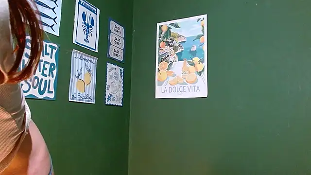 Roxiehood online show from 20, 10, 2025