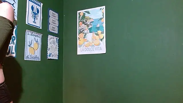 Roxiehood online show from 3, 2, 2026