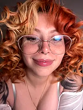 Snapshot of YunoRose_ chatting on 20, 10, 2025 YunoRose  online show from 20, 10, 2025